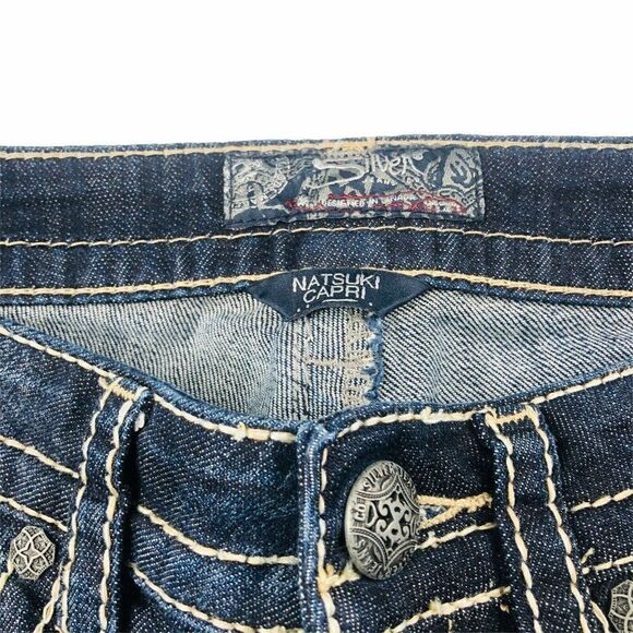 Silver Jeans Natsuki Denim Capri Dark Wash - Picture 2 of 6